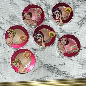 ‼️LAST ONE ‼️ Hard candy baked highlighter